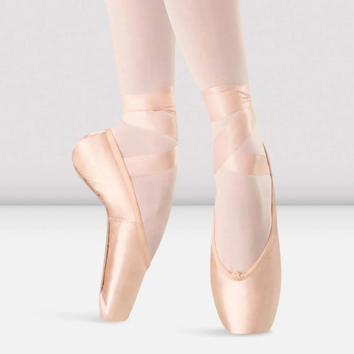 Hannah Pointe Shoe