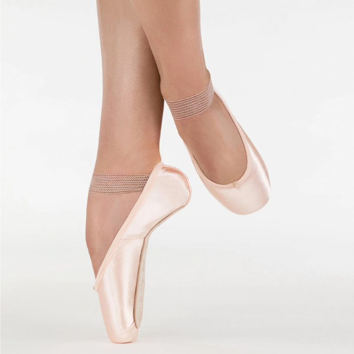 Spotlight Pointe Shoe